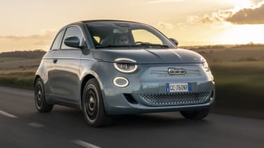 Fiat 500C - front tracking